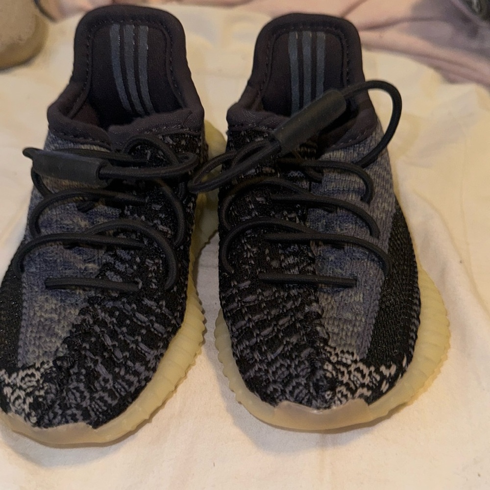 Brand new Yeezy size 5 black